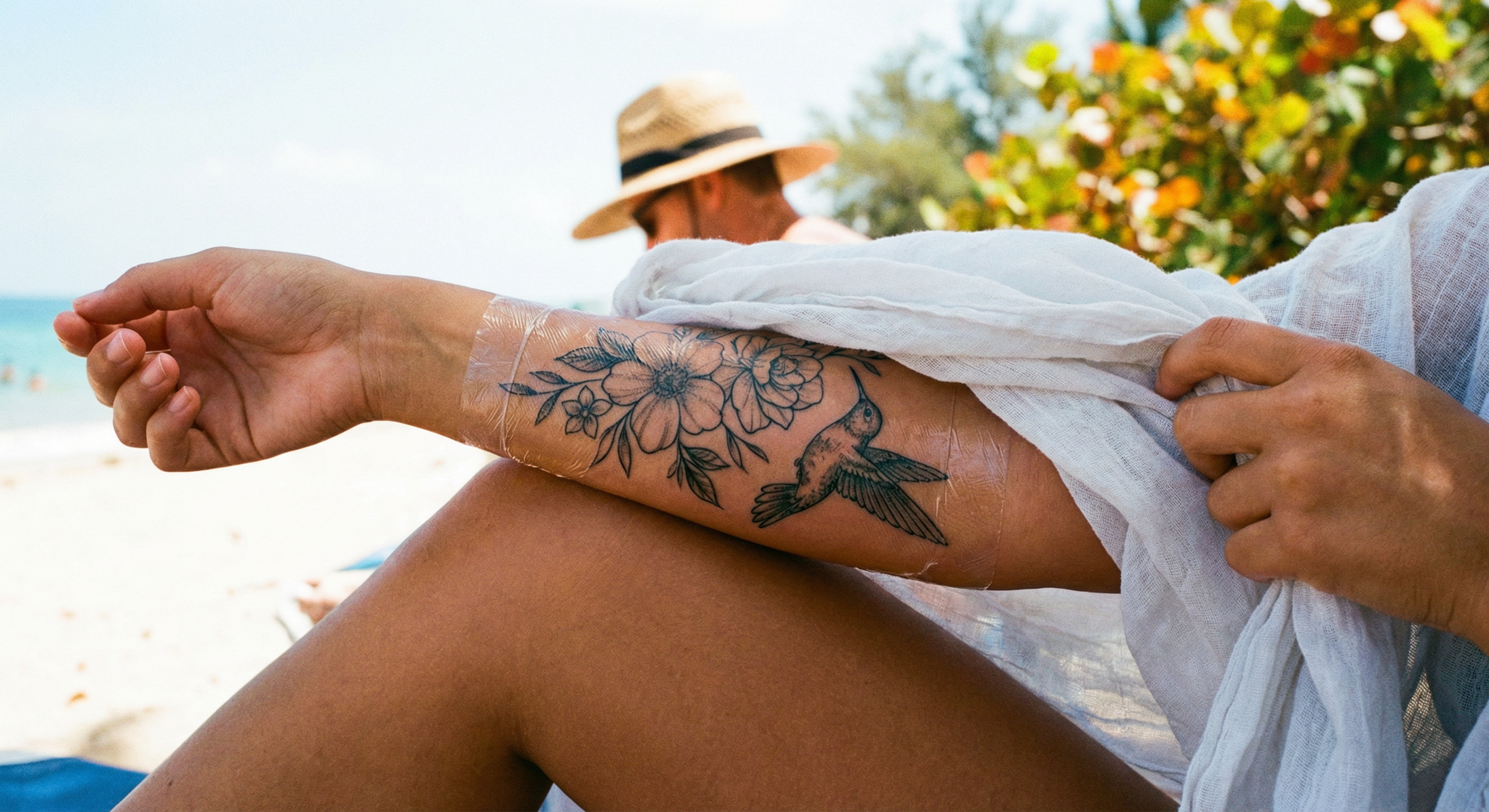 Tattoo-Pflege im Sommer
