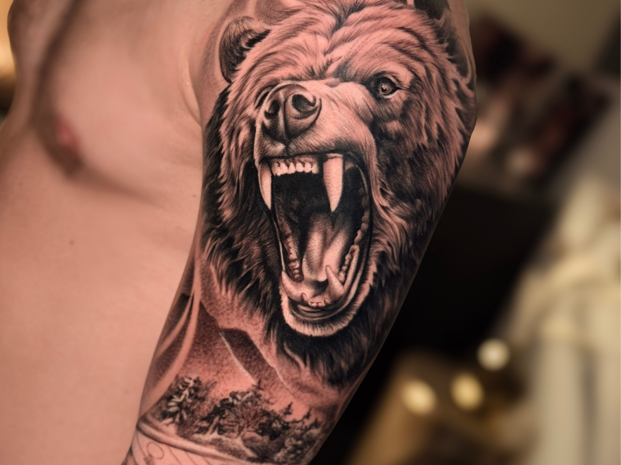 bear – Tattoo von Artefact Tattoo
