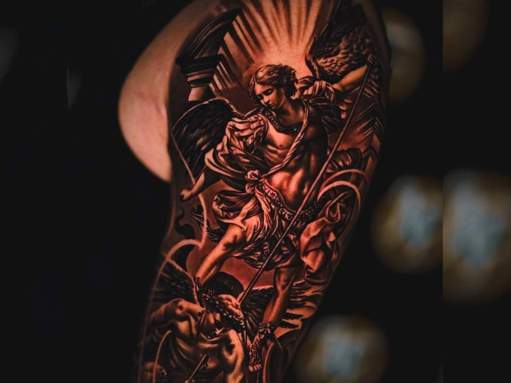 Archangel Michael Tattoo – Tattoo von Artefact Tattoo